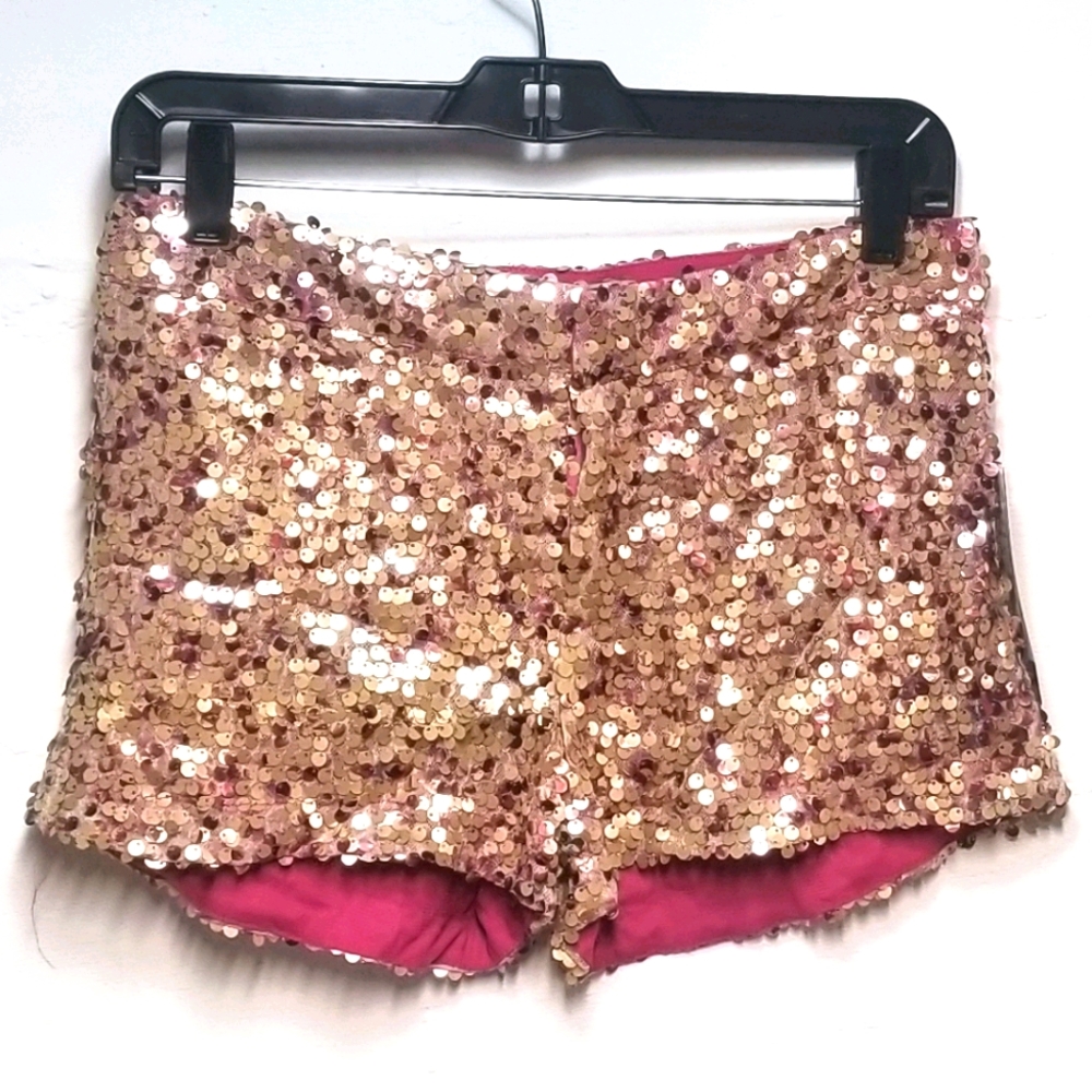 Rose gold pink sequined short shorts sexy size 7